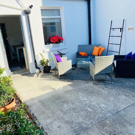 Funky Cozy Cottage With Outside Space Torneo de Torneo de Eastbourne Exterior foto